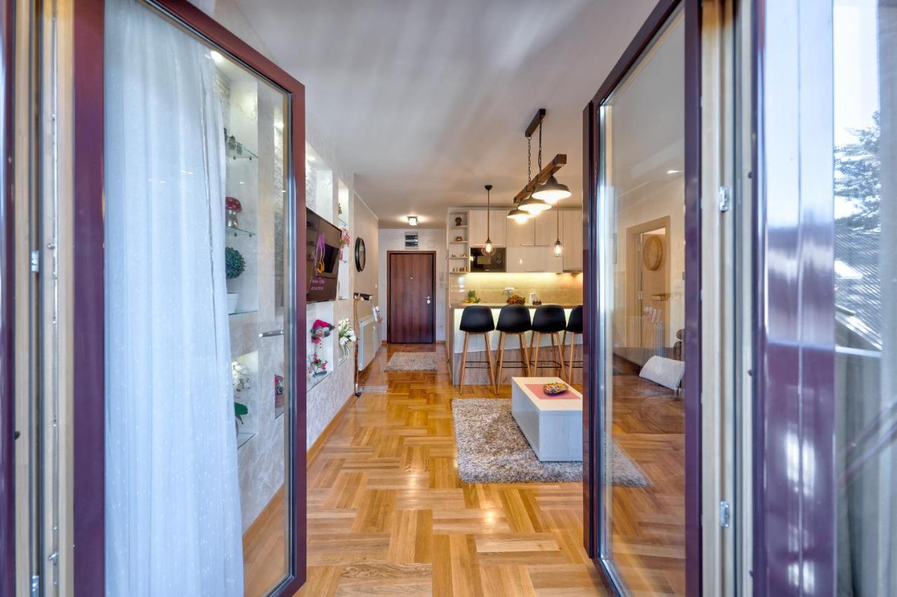 Papillon 2 Apartment *