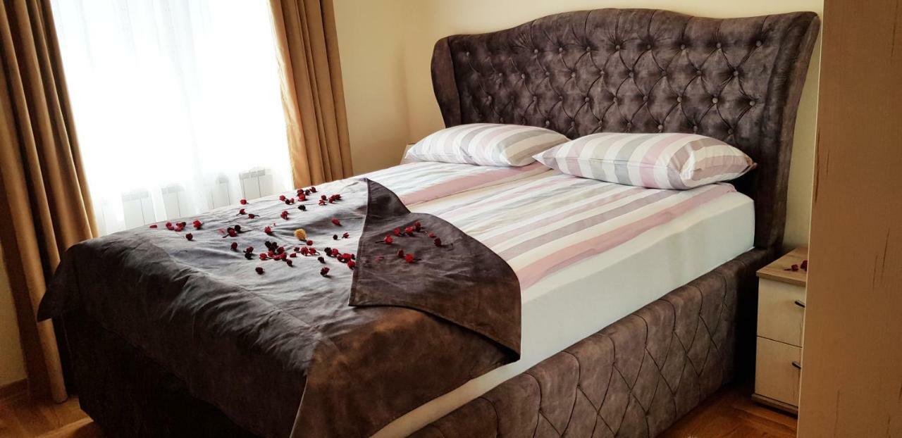 Papillon 2 Zlatibor